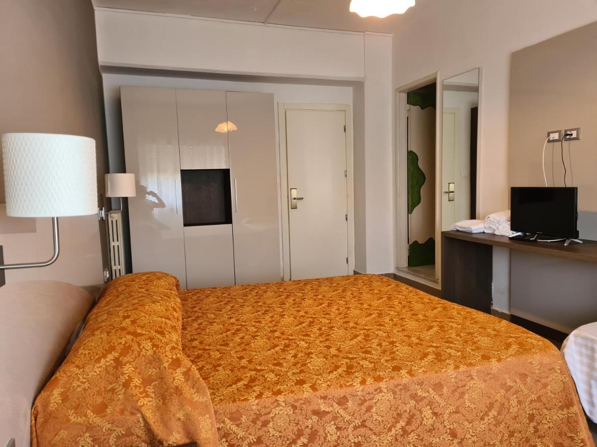 New Park Hotel Lido di Camaiore Esterno foto